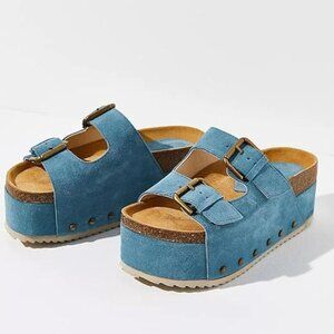 Women's Denim Suede Platform Comfortable Cork Footbed Studded Sandal NWOB